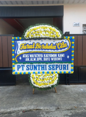 Papan Bunga Duka di Botolinggo